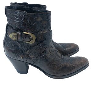 Jo Ghost Ankle Zip Boots Textured Leather Italy Western Bootie Womens US 7 / 37